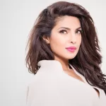 Priyanka Chopra’s Secret to Keep Her Face Tan-Free in Summer